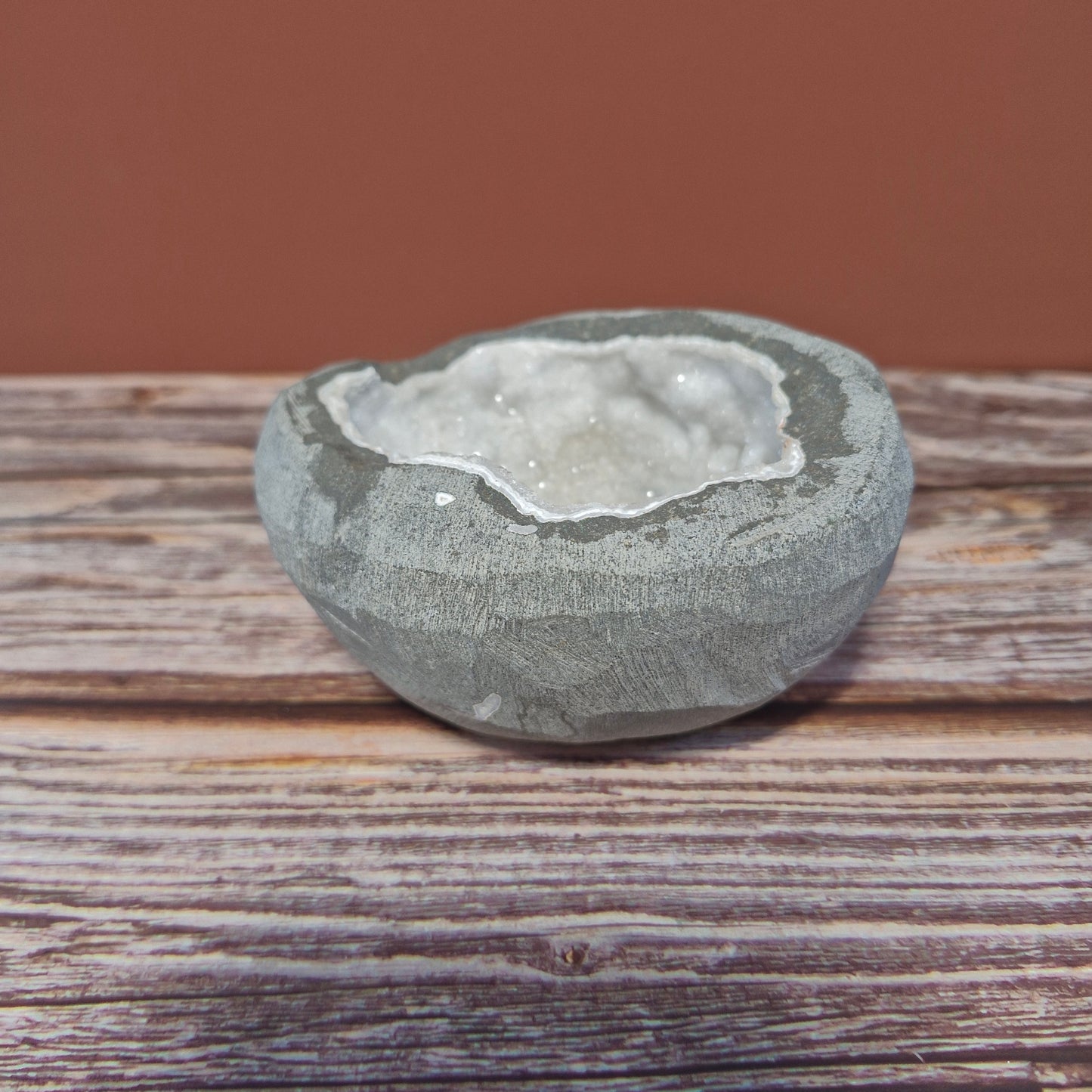 Quartz 'half egg' geode bowl