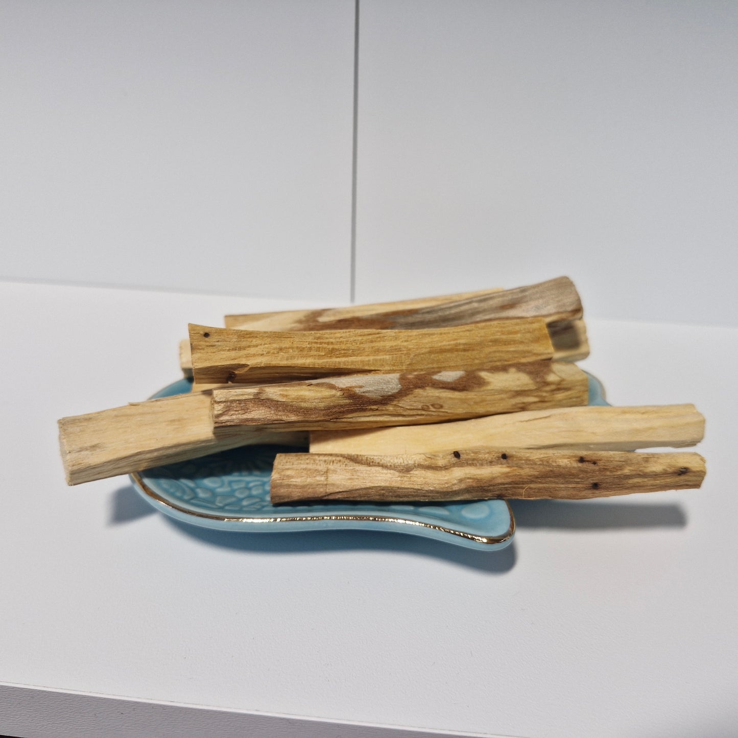 Loose palo santo sticks (one piece)