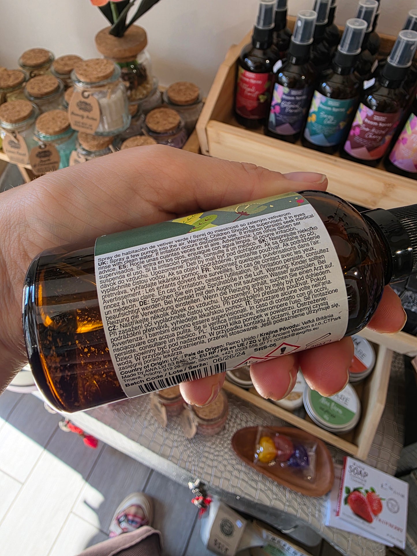 Fresh vetiver room spray