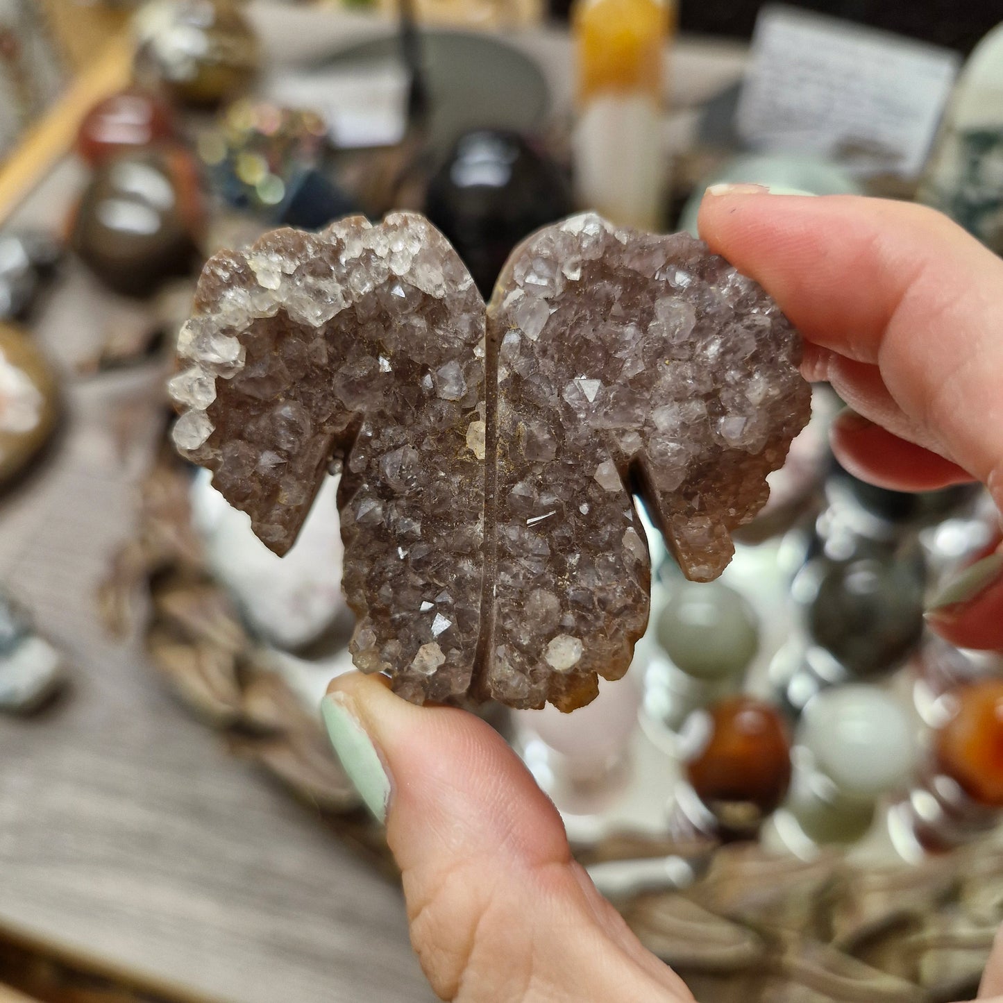Dark amethyst druzy leaf carving