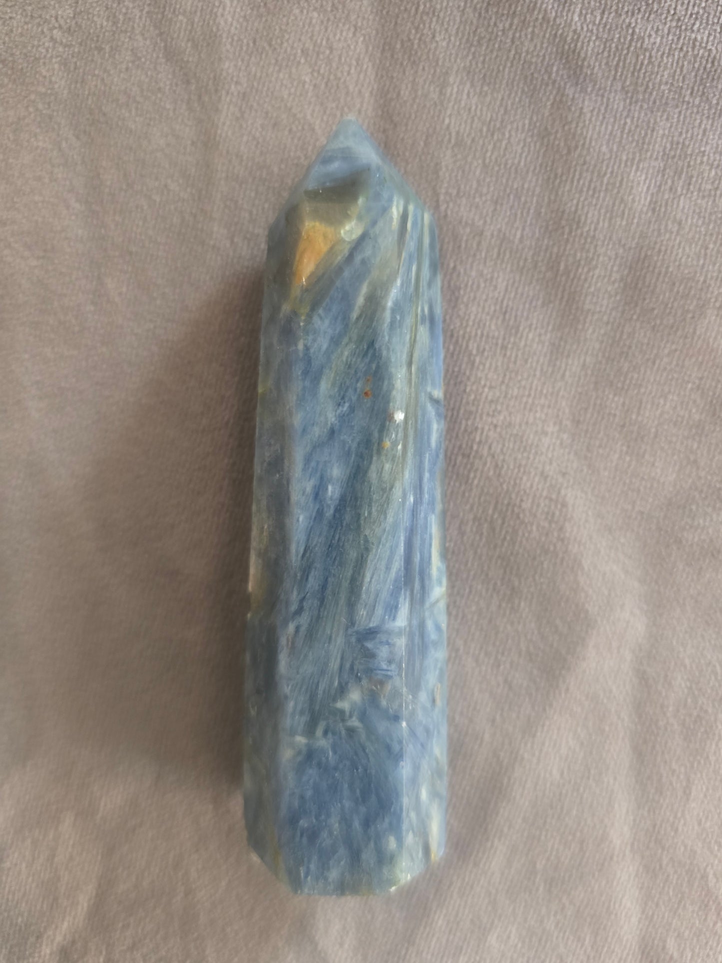 Kyanite tower - 9cm