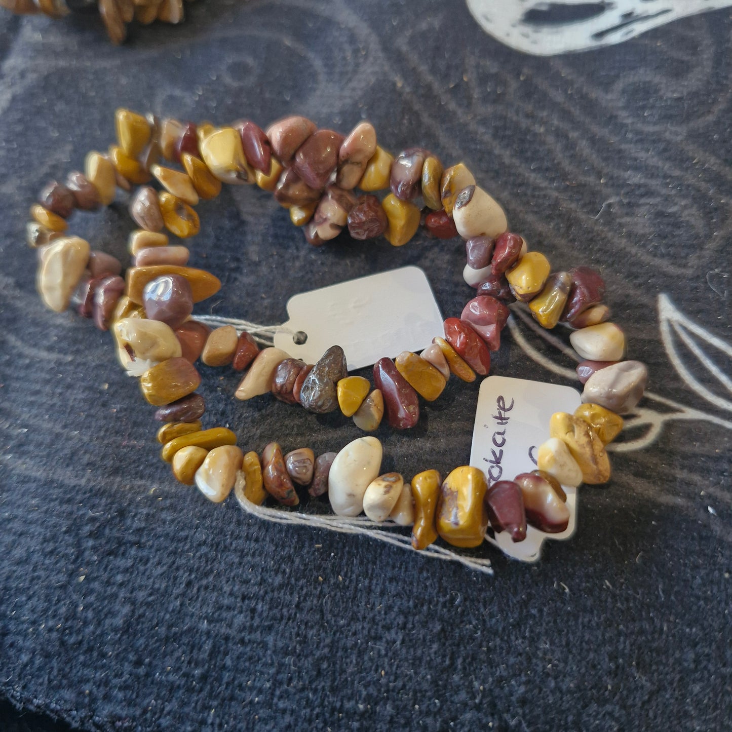 Mookaite chip bracelet