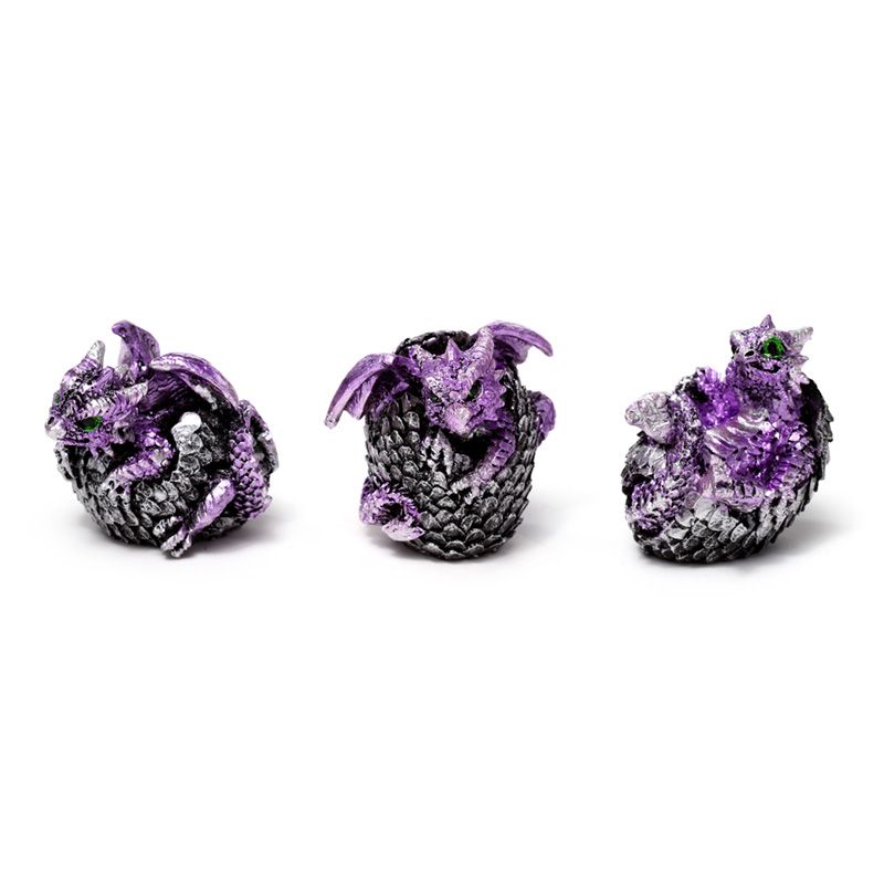 Hatching Dragon Eggs