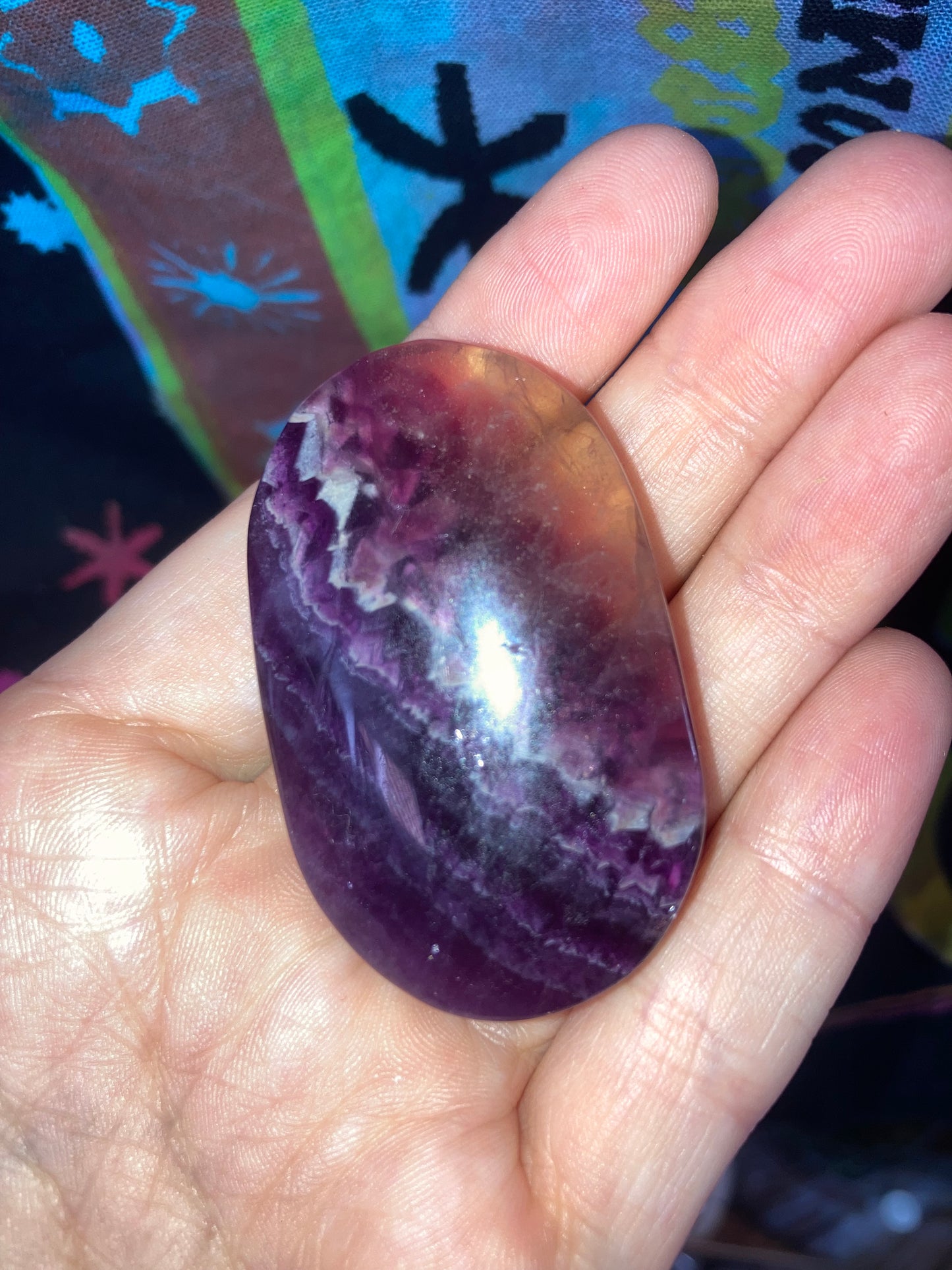 Candy fluorite palm stones