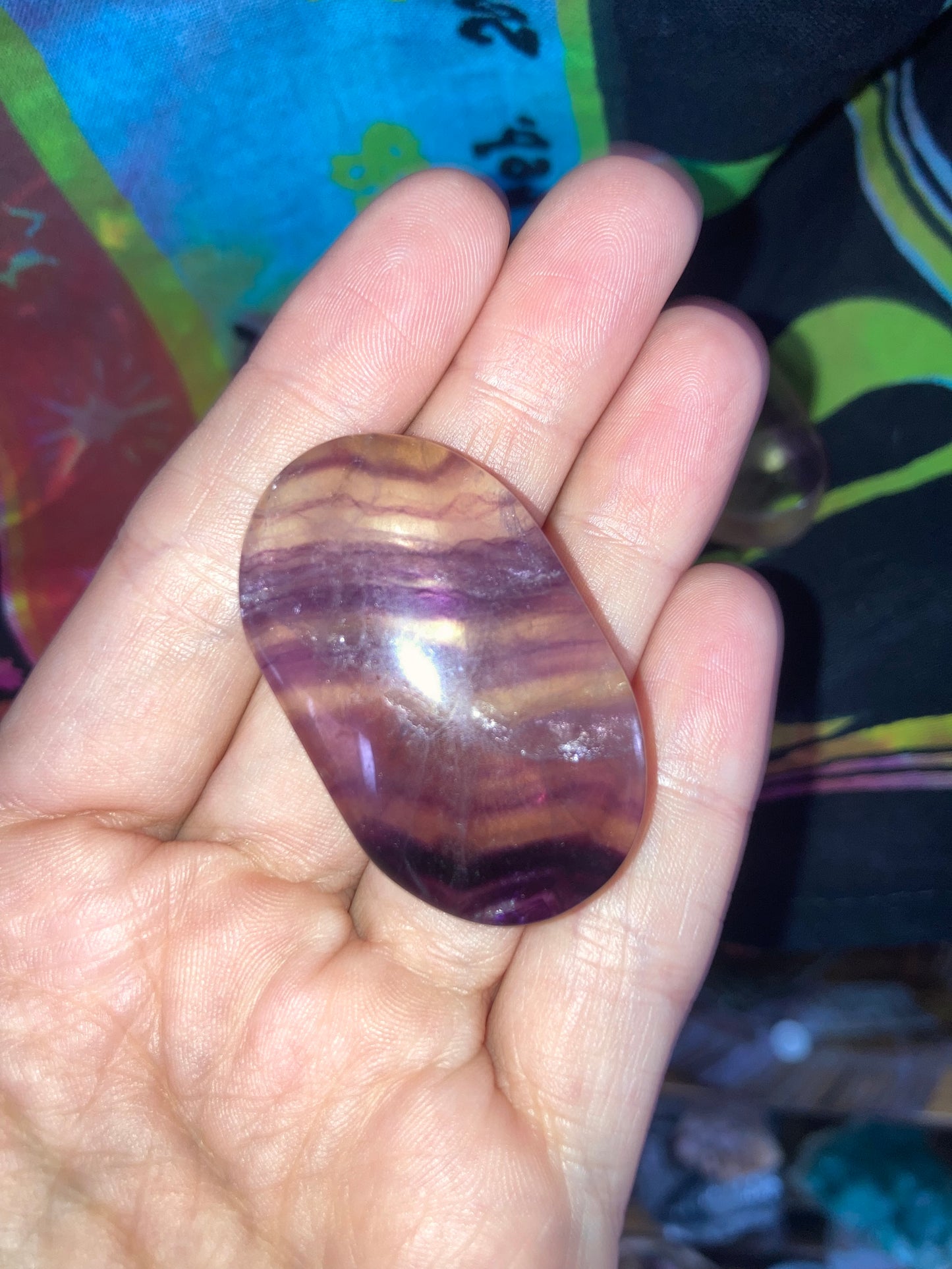 Candy fluorite palm stones