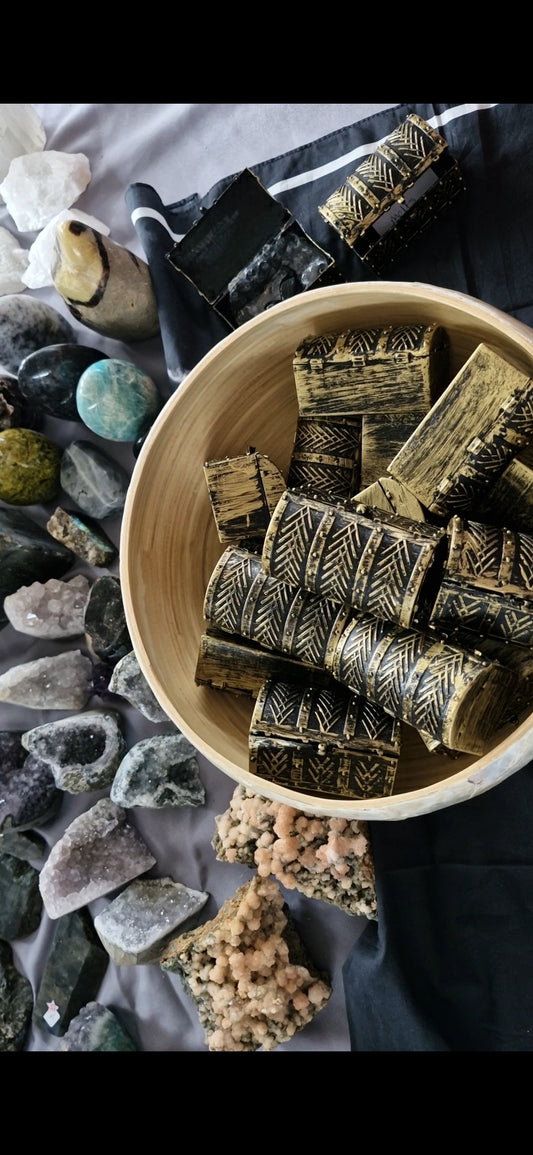 Witchy crystal lucky dip chests