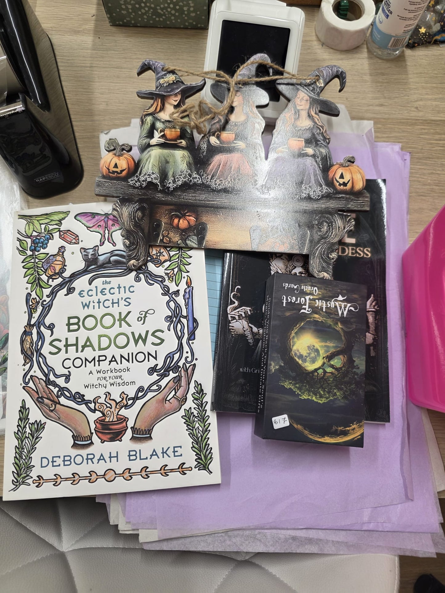 Live sale basket A122