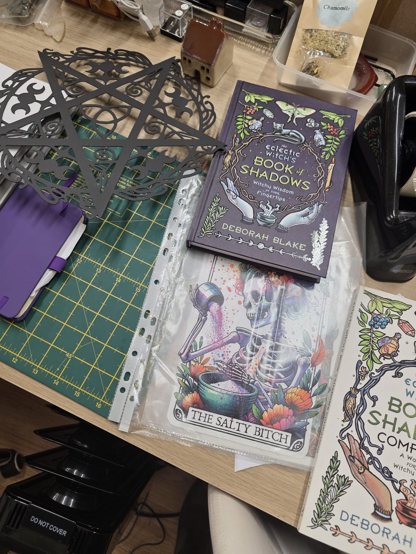 Live sale basket A122