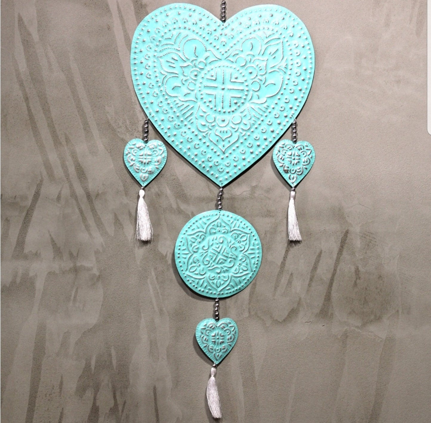 Hanging hearts