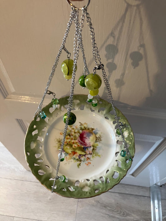 Stunning Bird Feeder