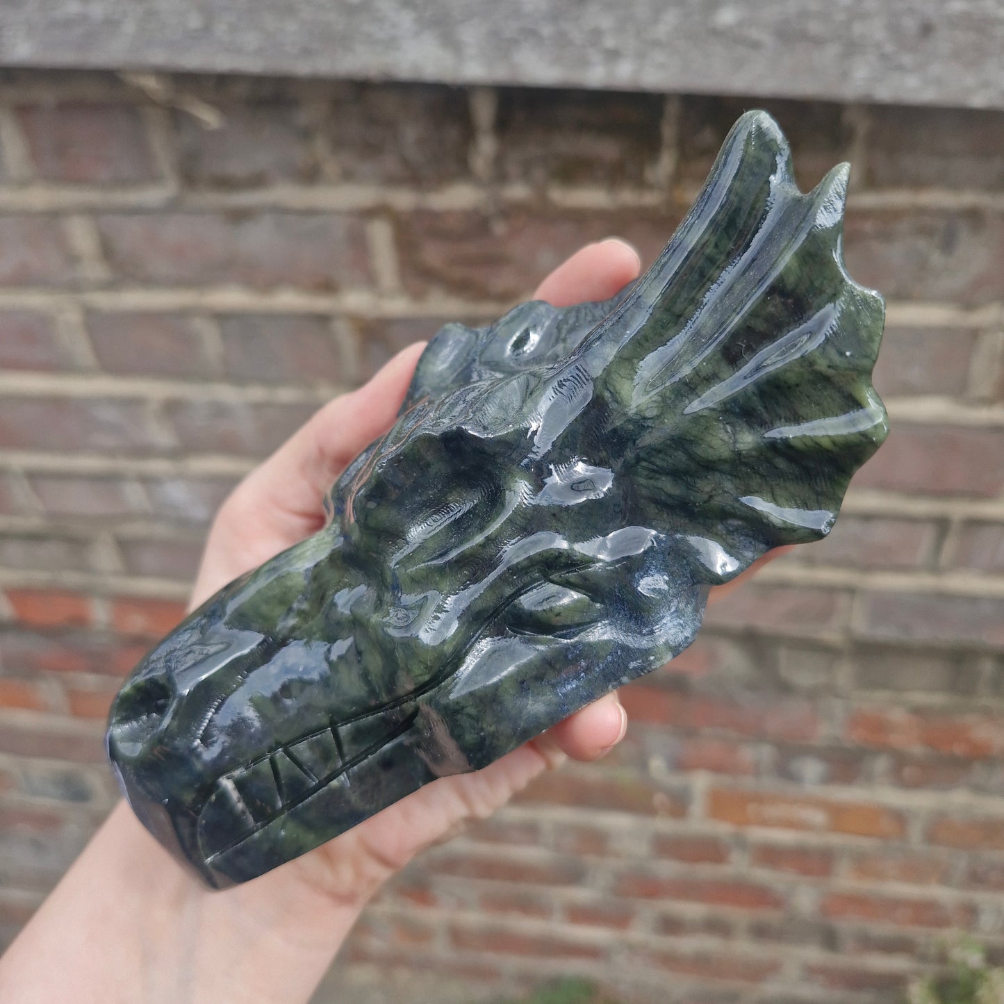 Jade large dragon skull carving