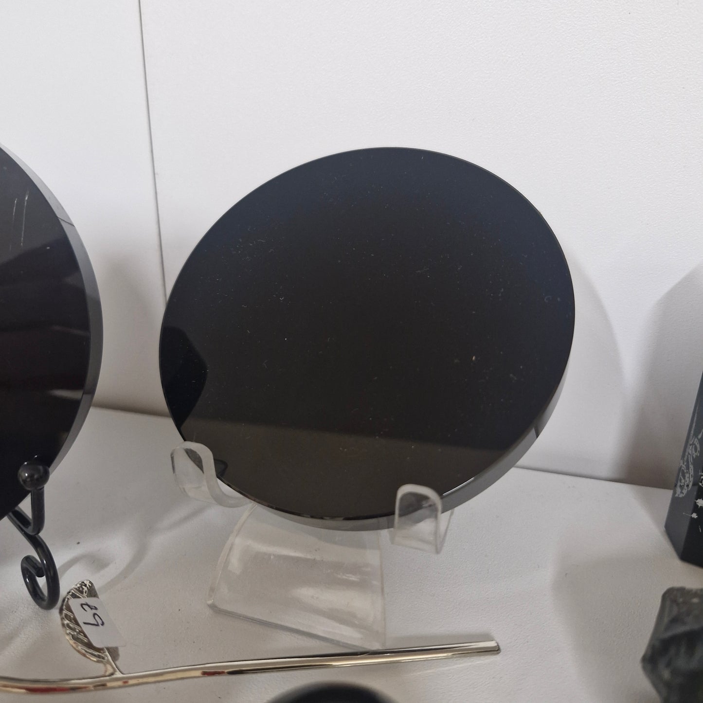 Obsidian scrying mirror