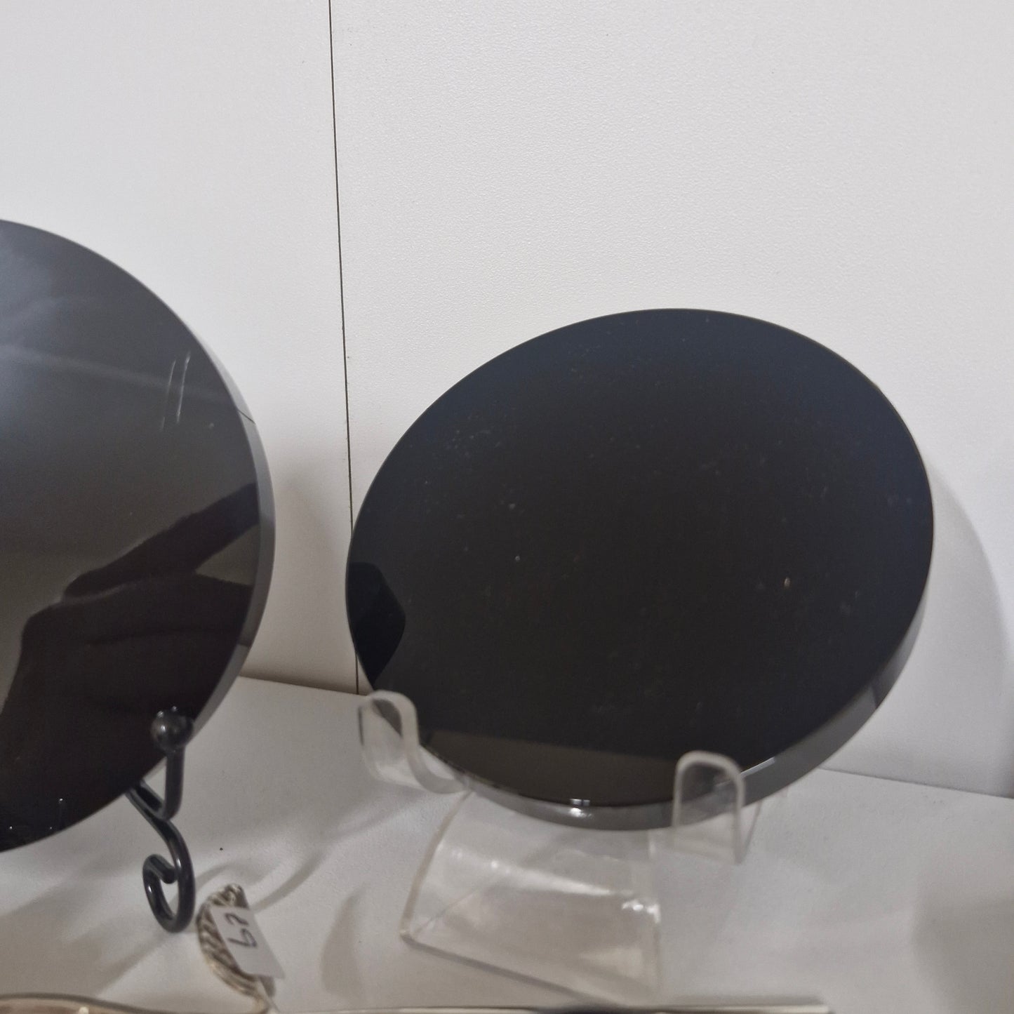 Obsidian scrying mirror