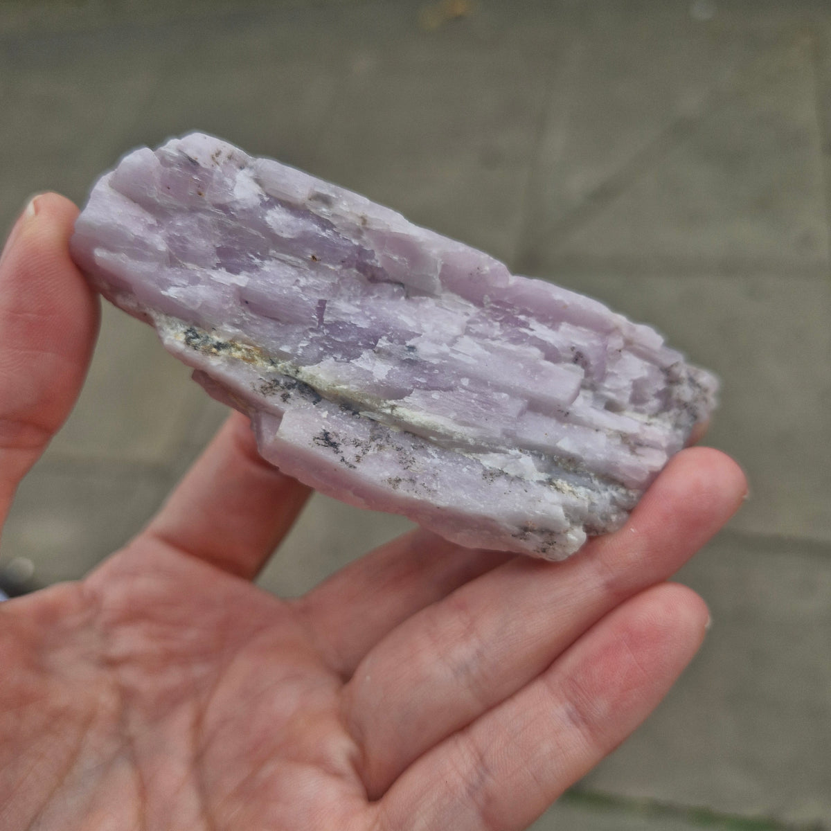 Kunzite Raw Specimen 89g 9.2cm