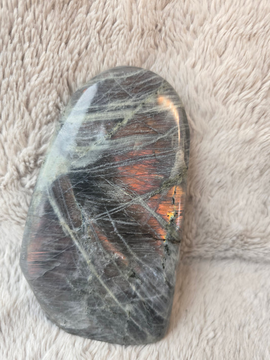 Chunky Labradorite freeform - 15cm