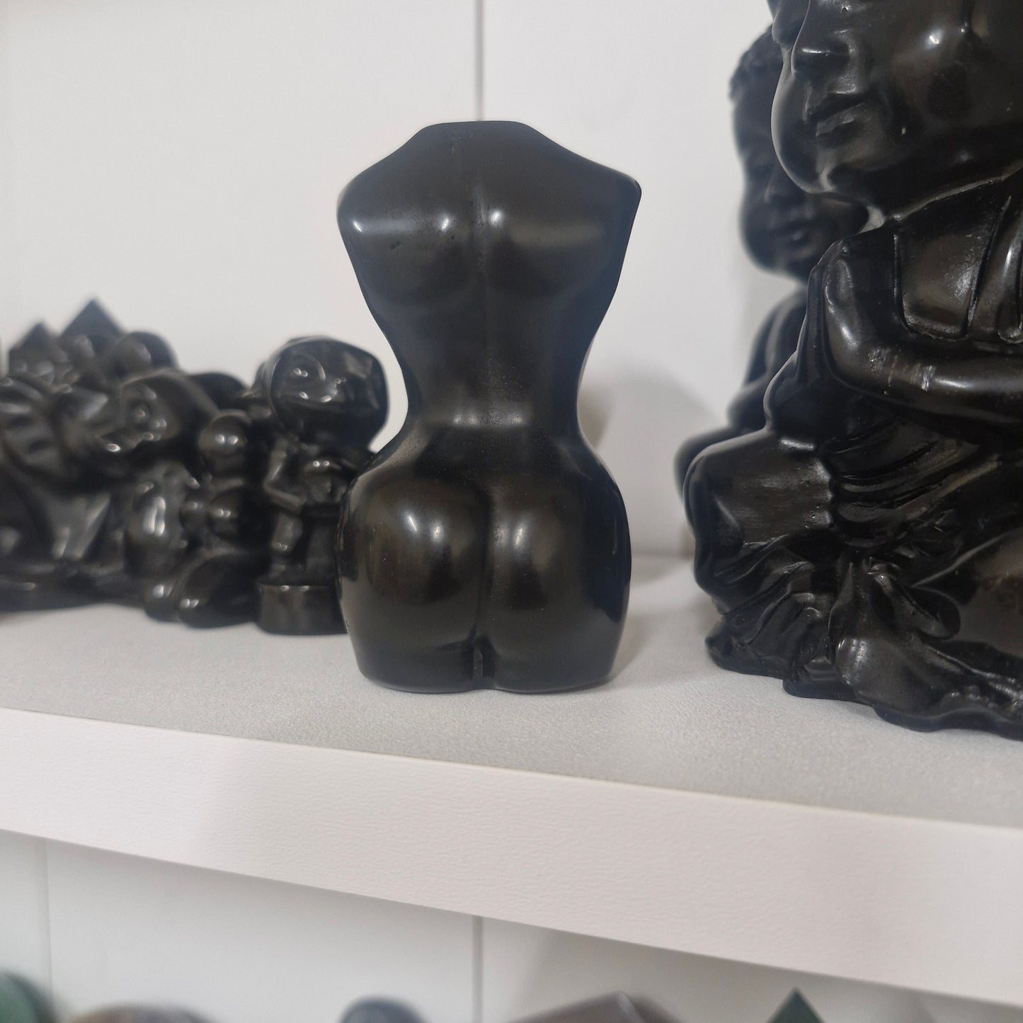 Obsidian female lady body carving