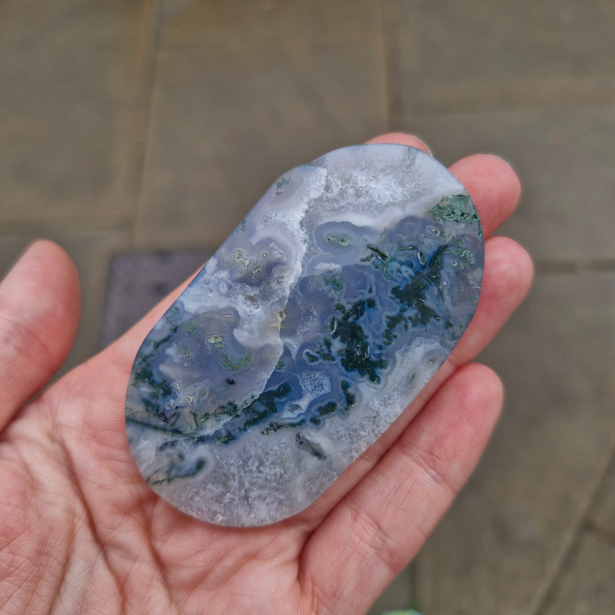Moss agate Flat Palm Stone