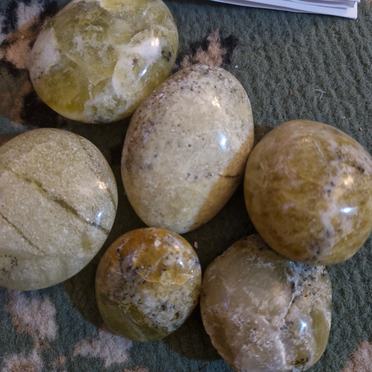 Yellow opal palmstone