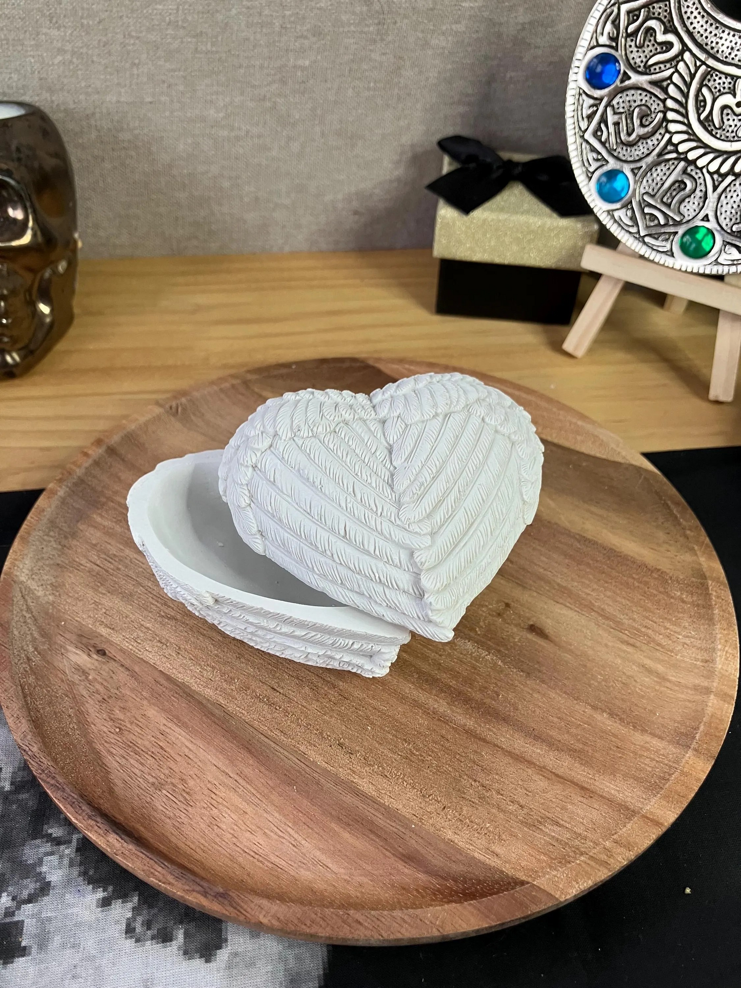 Angel wings bowls/ trinket holders with lids